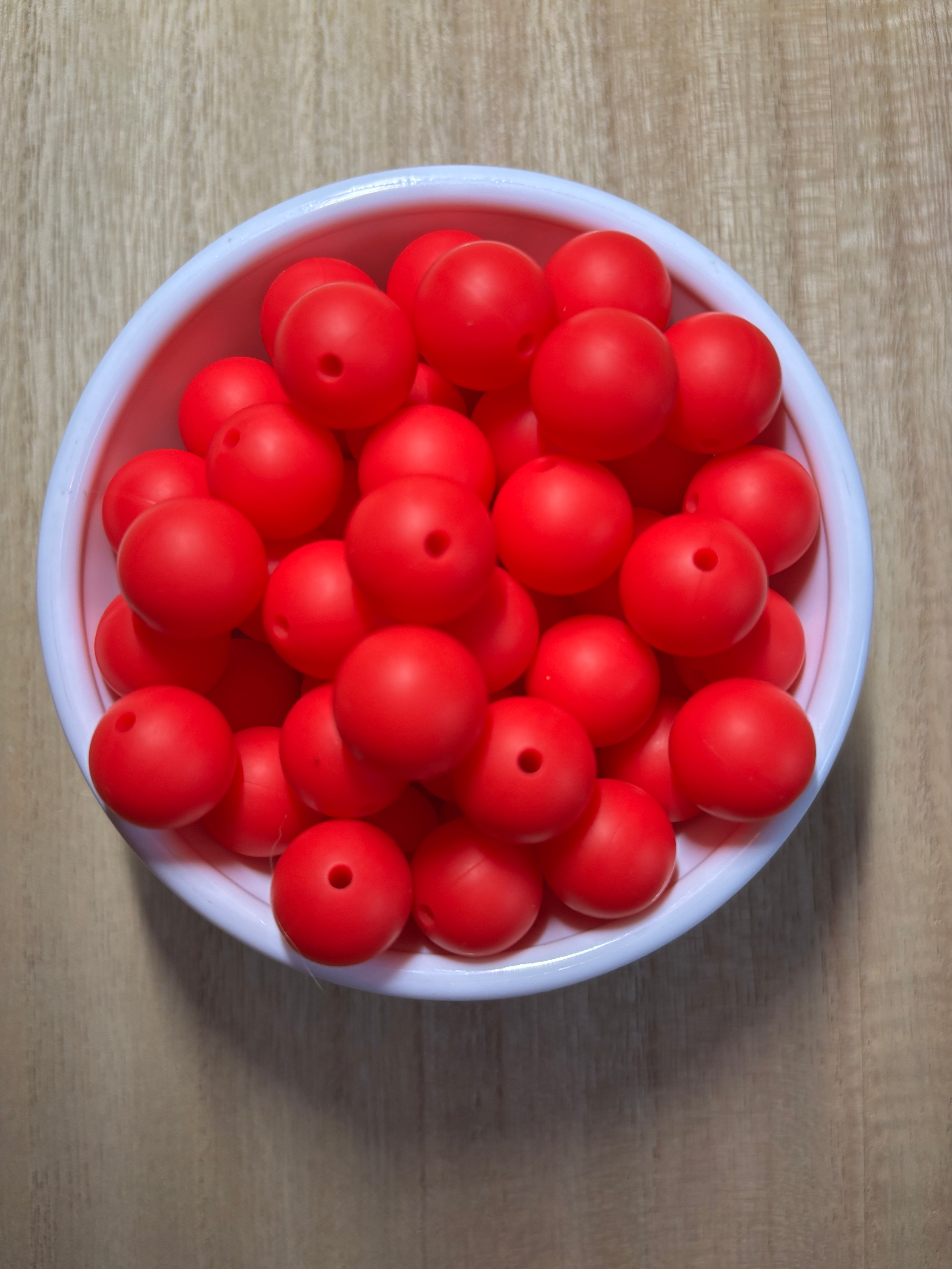 15MM Scarlet Red Silicone Bead
