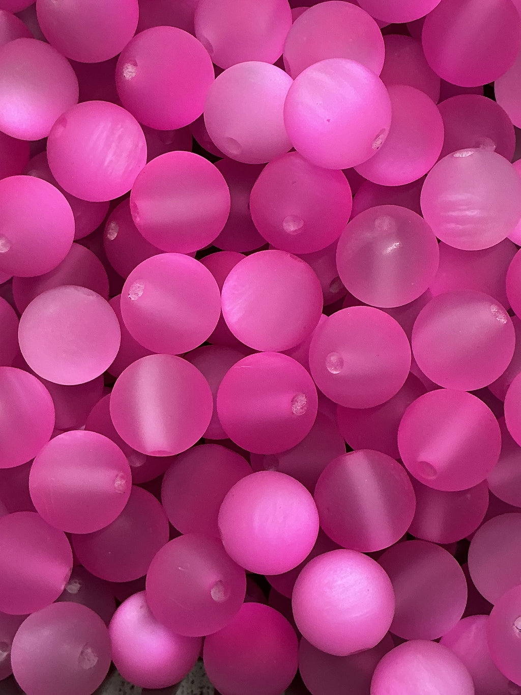 16mm Frosted Cateye Acrylic Beads Pack of 25