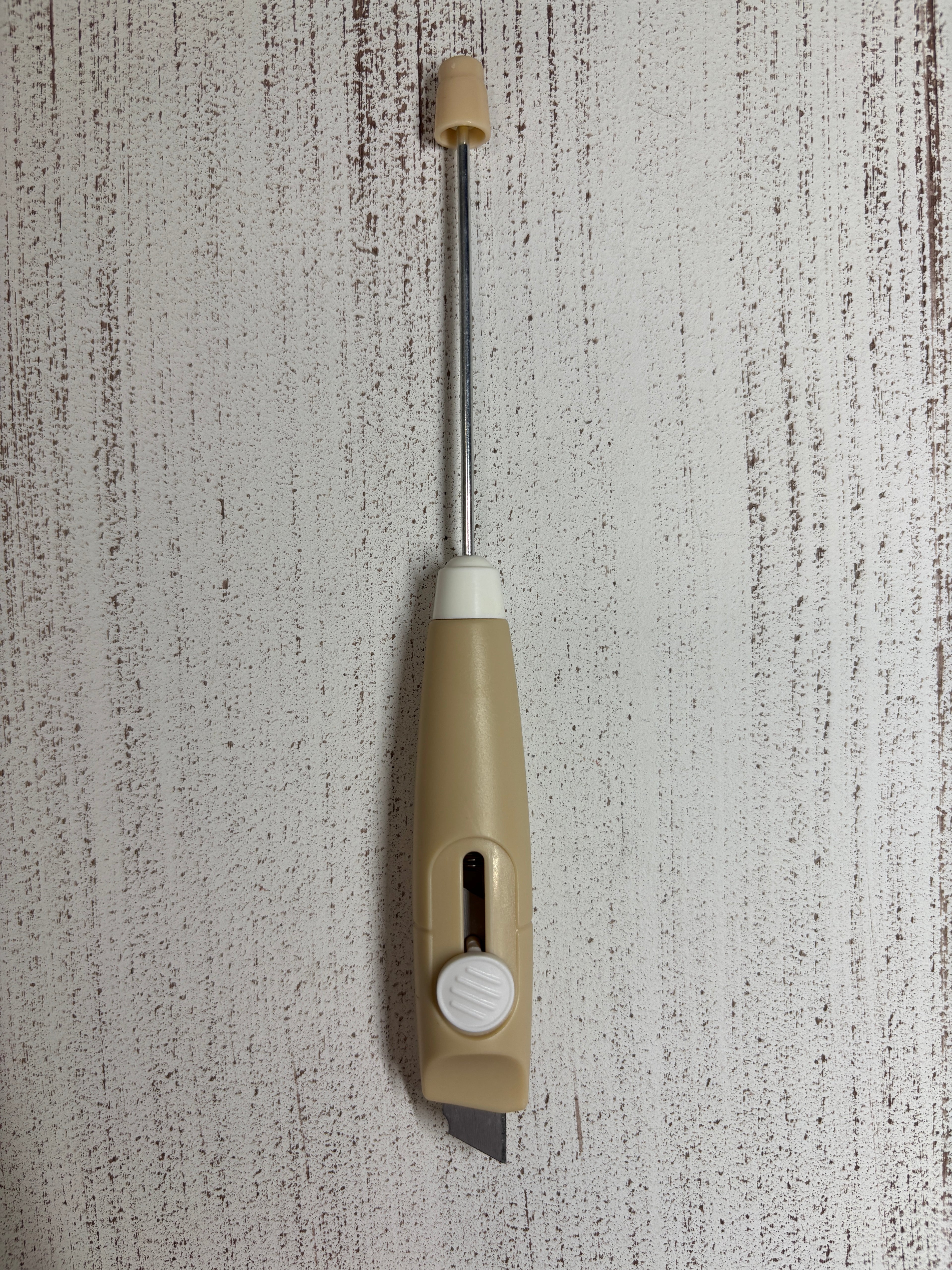 Beadable Box Cutter
