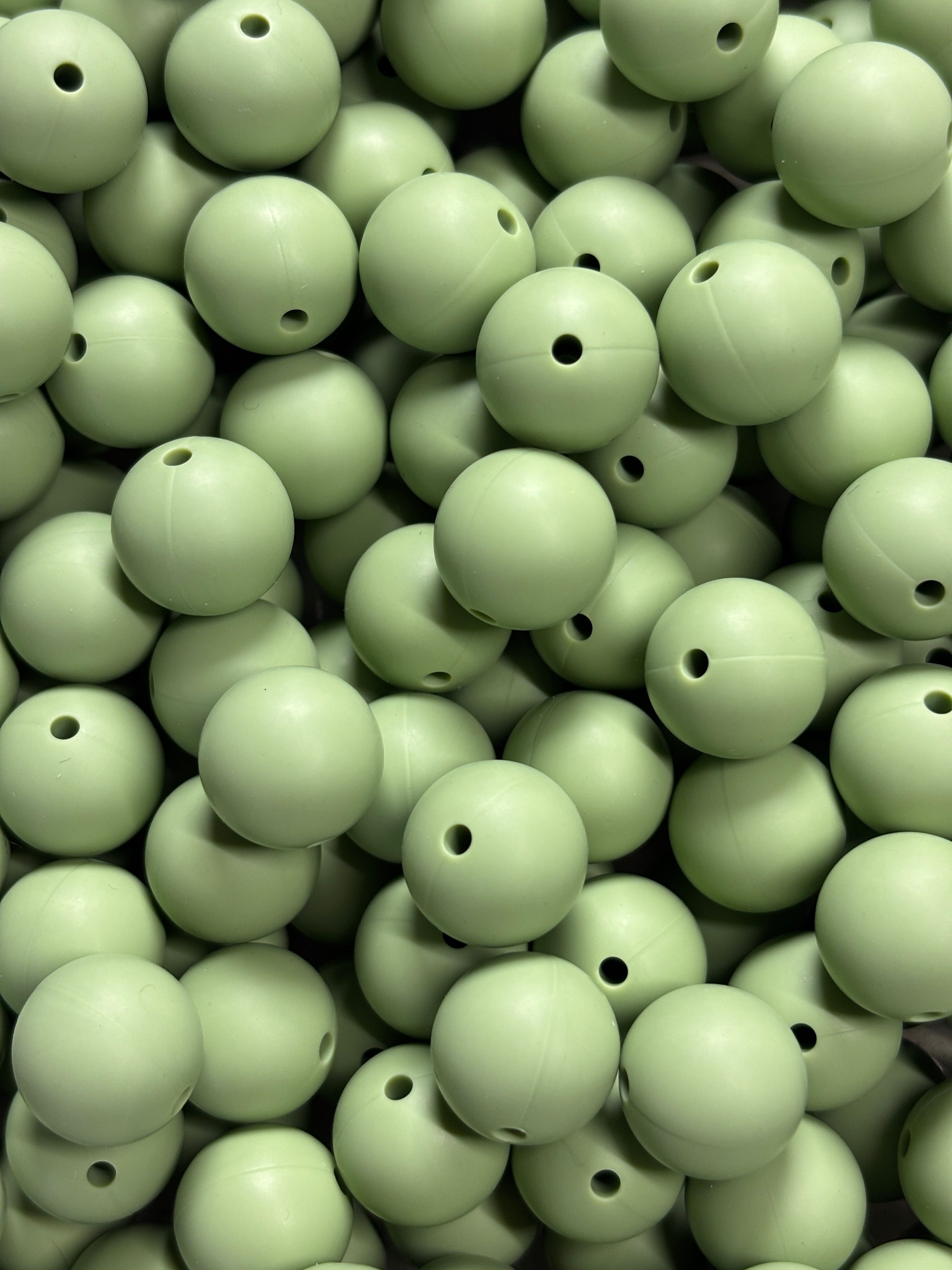 15mm Matcha Green Silicone Bead